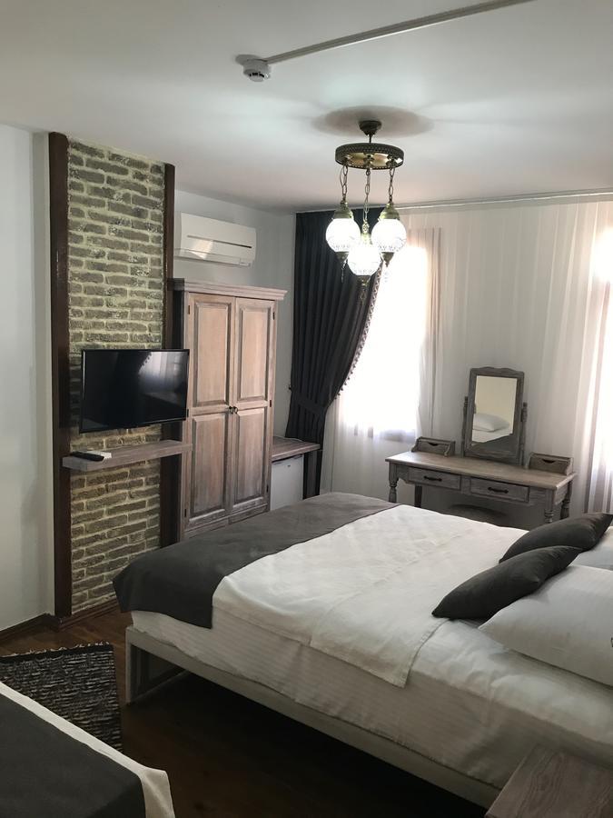 Ayshe Hotel Фоча Экстерьер фото